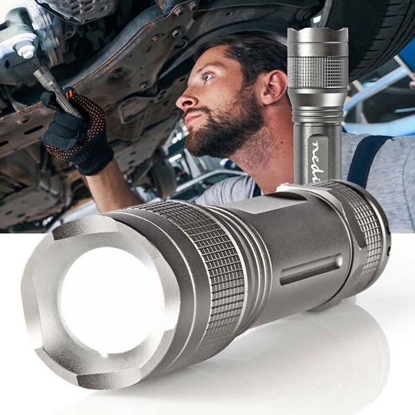 Premium LED-Taschenlampe - Samsung 5W LEDs, IPX5 wasserdicht, 330 Lumen, 200m Leuchtweite - Eloxiertes Aluminium - Ideal für Camping, Angeln & Werkstatt