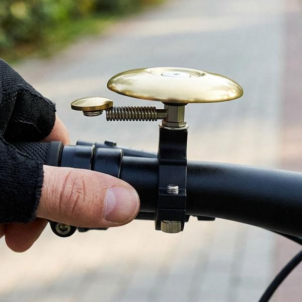 Campanello compatto per bicicletta – extra forte per la sicurezza nel traffico – Ø 4,8 cm – colore oro – montaggio rapido per ogni bici, campanello piatto