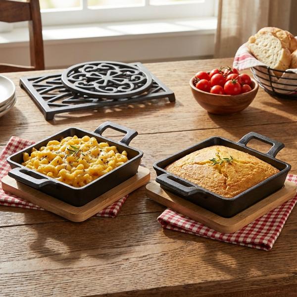 set of 2 square cast iron serving pans, 2 handles, bamboo board as elegant trivet, Ø 13 cm, pan for gratin, tapas, curry and meat