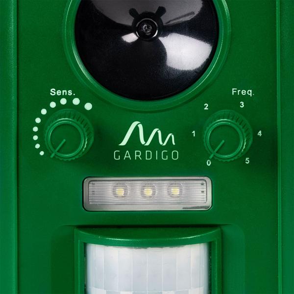 Universal Solar Tiervertreiber mit Ultraschall und Blitzlicht, 150 m² Reichweite, vertreibt Wild- und Haustiere, grün, sicherer Schutz