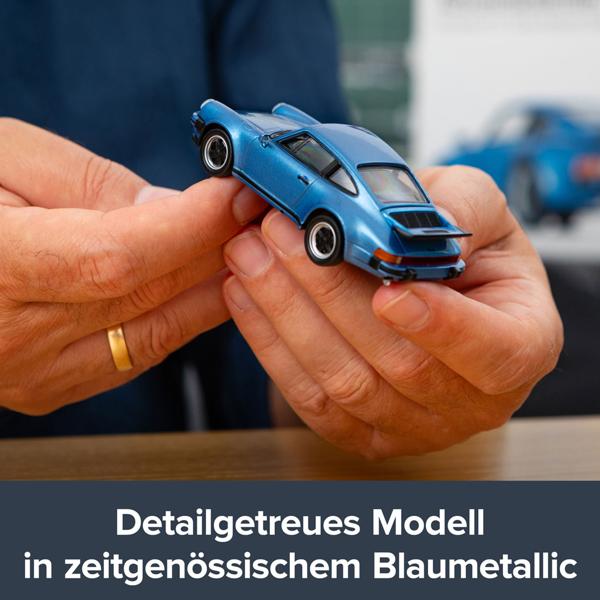 Advent calendar, model car Porsche 911 Turbo, accompanying book, scale 1:43