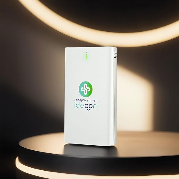 Compact USB-C 4,000 mAh power bank: ultra-fast & reliable - your mobile battery boost on the go