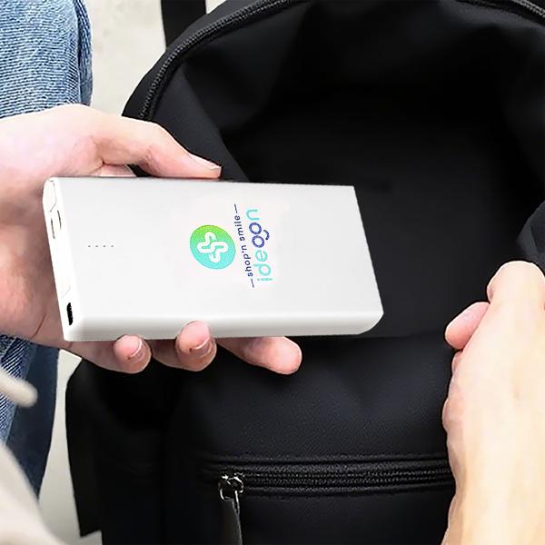 Compact USB-C 4,000 mAh power bank: ultra-fast & reliable - your mobile battery boost on the go