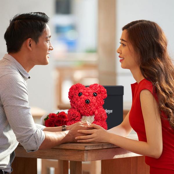 Rose bear with artificial plastic blossoms, rose teddy with gift box, 28 cm