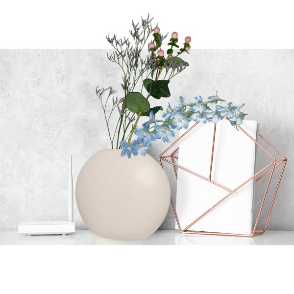 Steingut Vase lasiert - elegante Blumenvase creme 26x8x31 cm - formschönes ovales Design - robuste hochwertige Steinfertigung für langanhaltende Blumenfrische