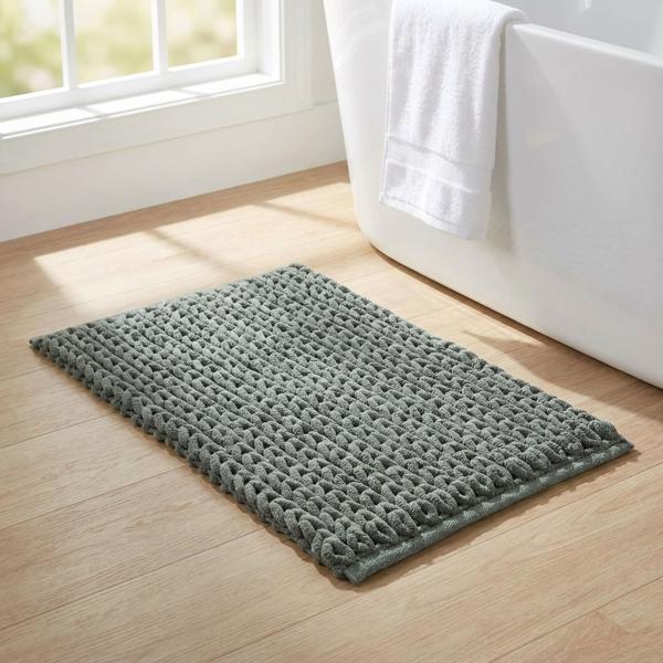 Premium bath mat 80x50 cm in cedar green – fluffy shower mat with relief knit look – non-slip bath rug made of cotton blend