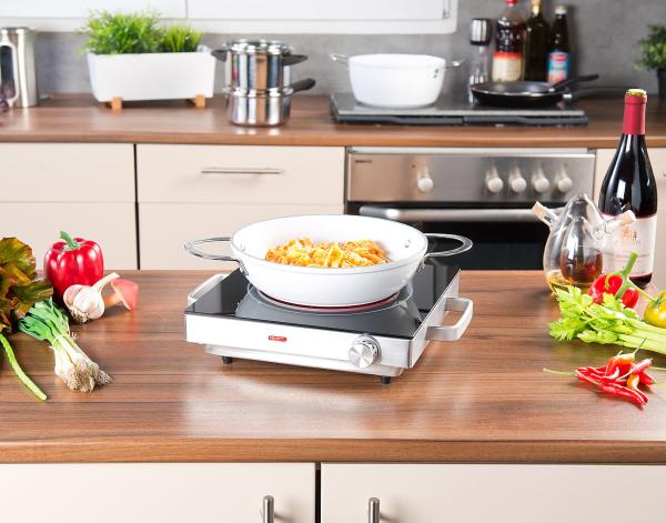 Mobile glass ceramic hob with infrared heat, 2,000 watts, Ø 20 cm