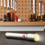 LED Taschenlampe 500 Lumen: Aluminium, USB wiederaufladbar, 3 Modi, grau/gelb...