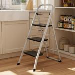 Foldable step ladder with three steps, up to 125 kg: stable kitchen ladder, s...