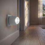 Socket light with 360° rotatable lamp head – day/night sensor for automatic s...